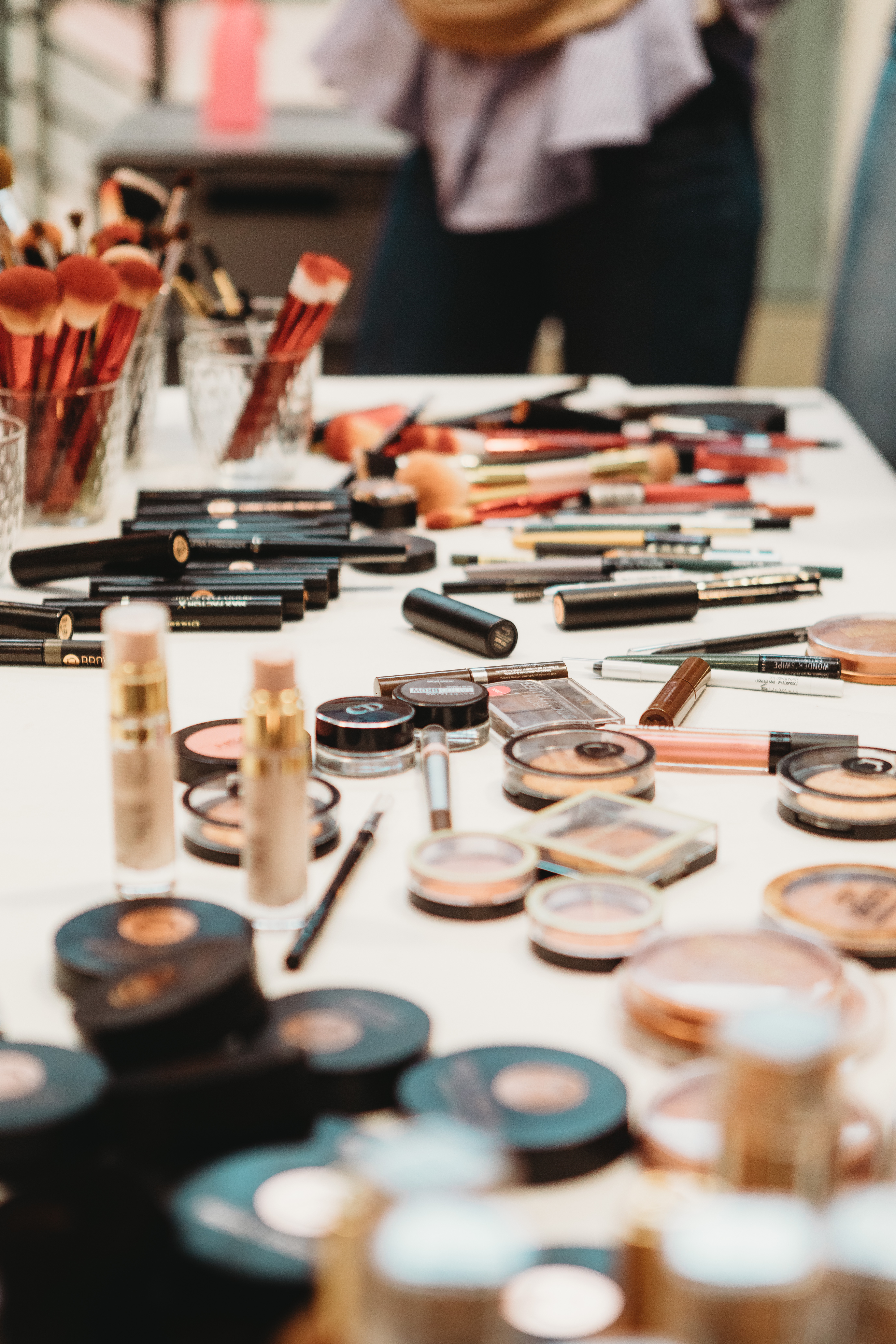 Makeupforløb. Tirsdagsbasen - Klik for at tilmelde dig