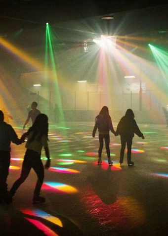 IsDisco i Gentofte Skøjtehal lørdag den 21. februar. - Klik for at tilmelde dig