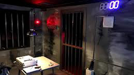 Tur til Countdown - Lyngbys Escaperoom - Klik for at tilmelde dig